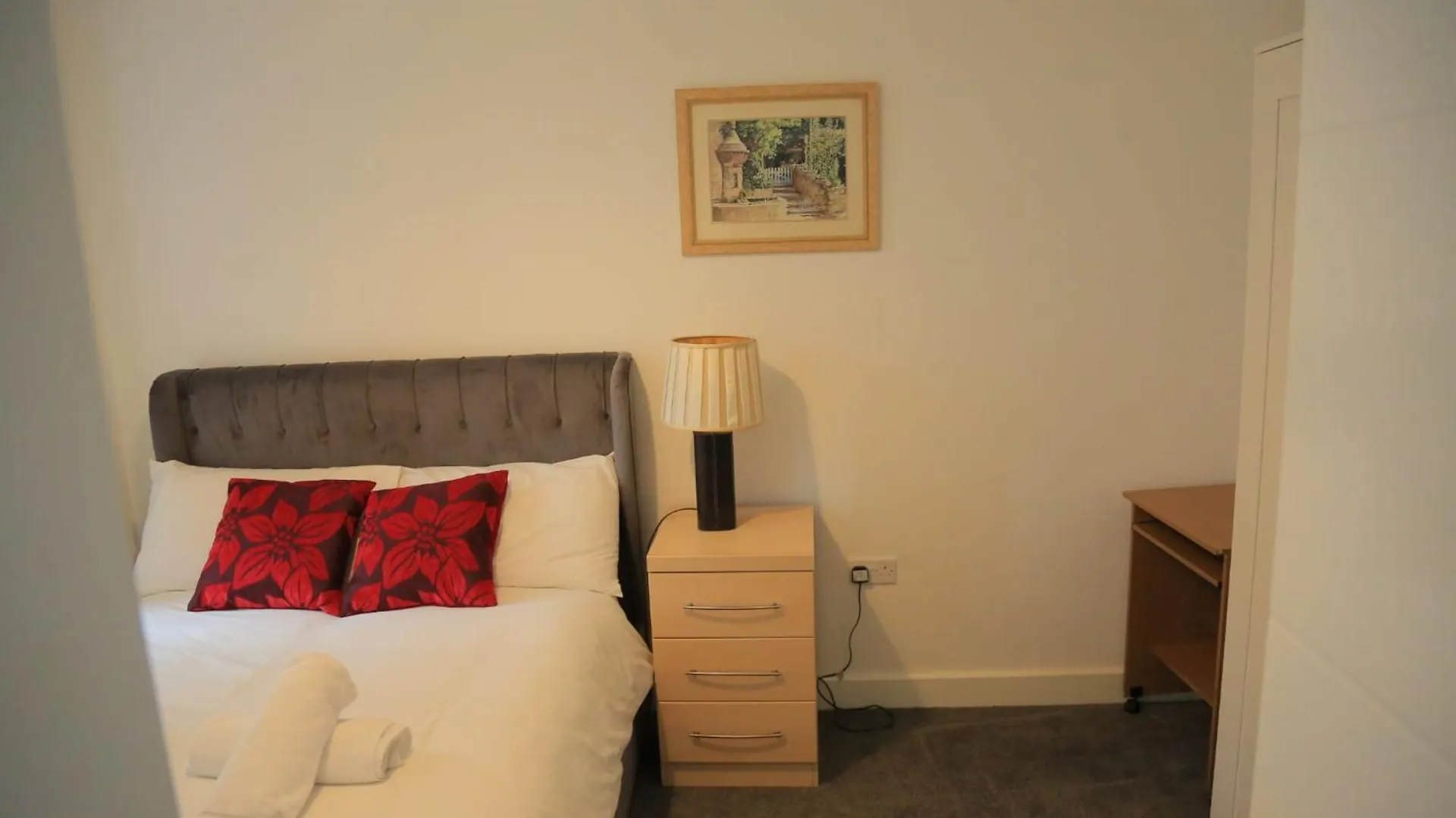 Holiday home Beautiful New Family Home Leeds